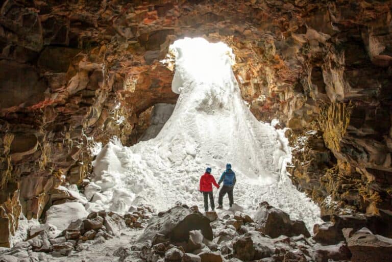 Tunnel de lave de Raufarhólshellir