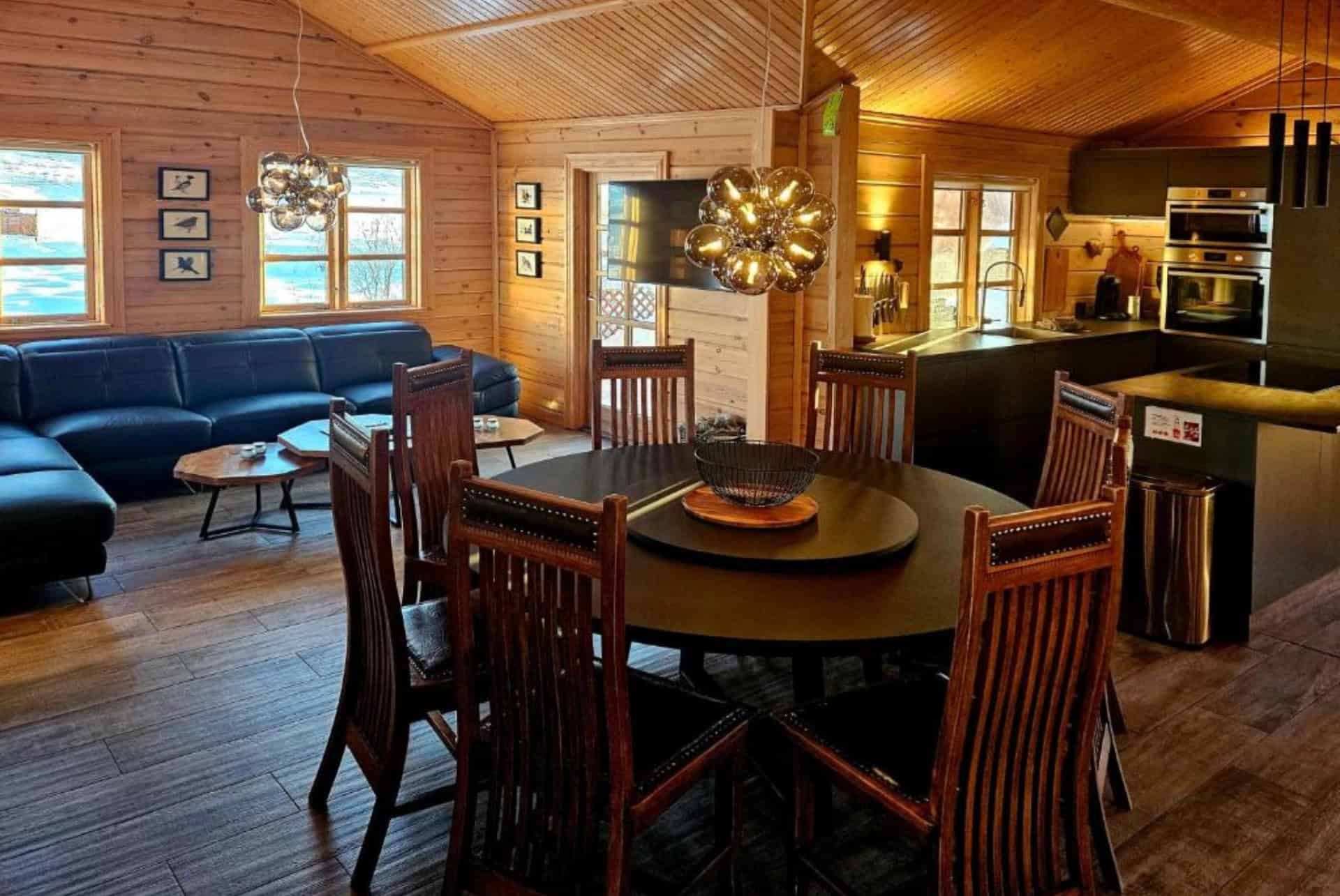 aurora vacation homes