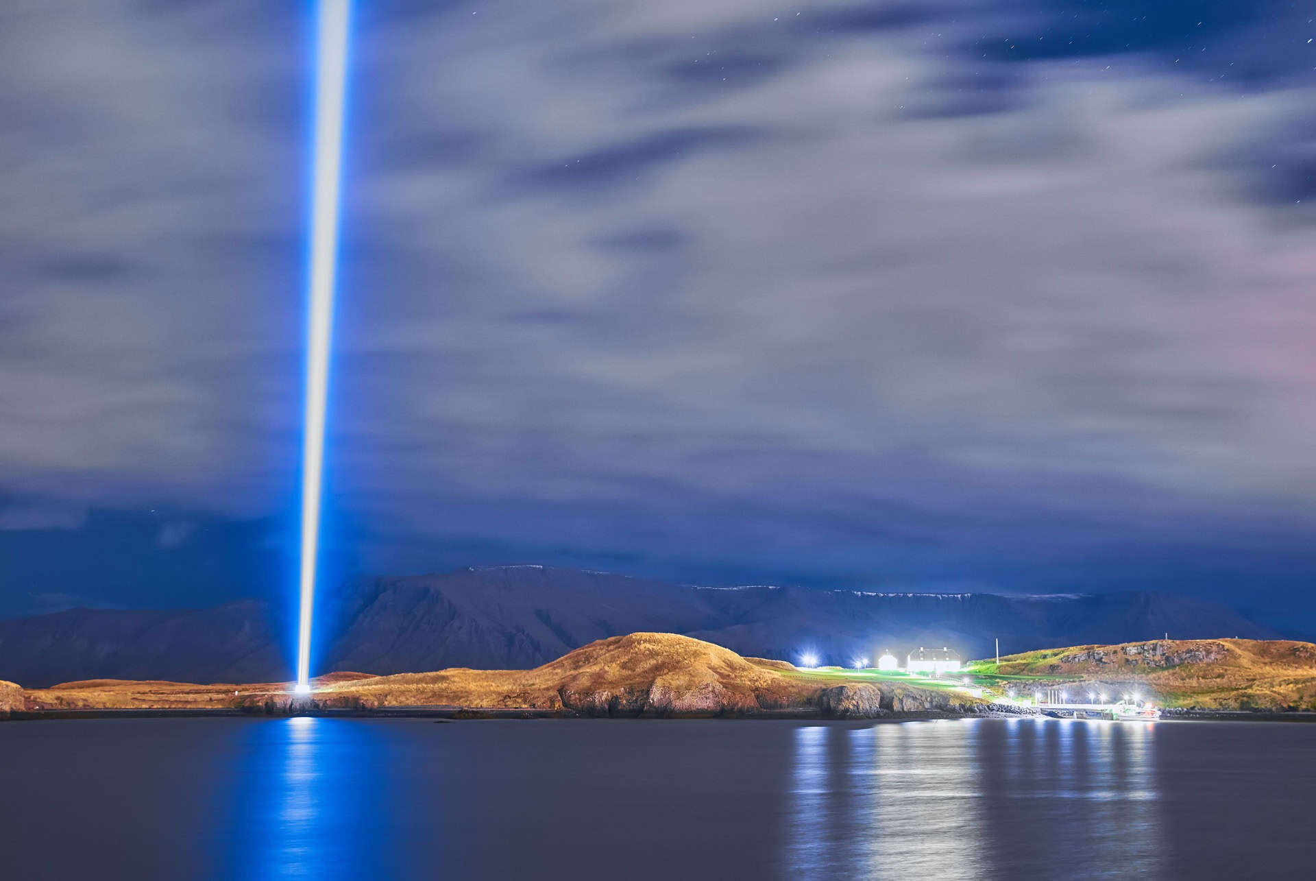 imagine peace tower islande en decembre