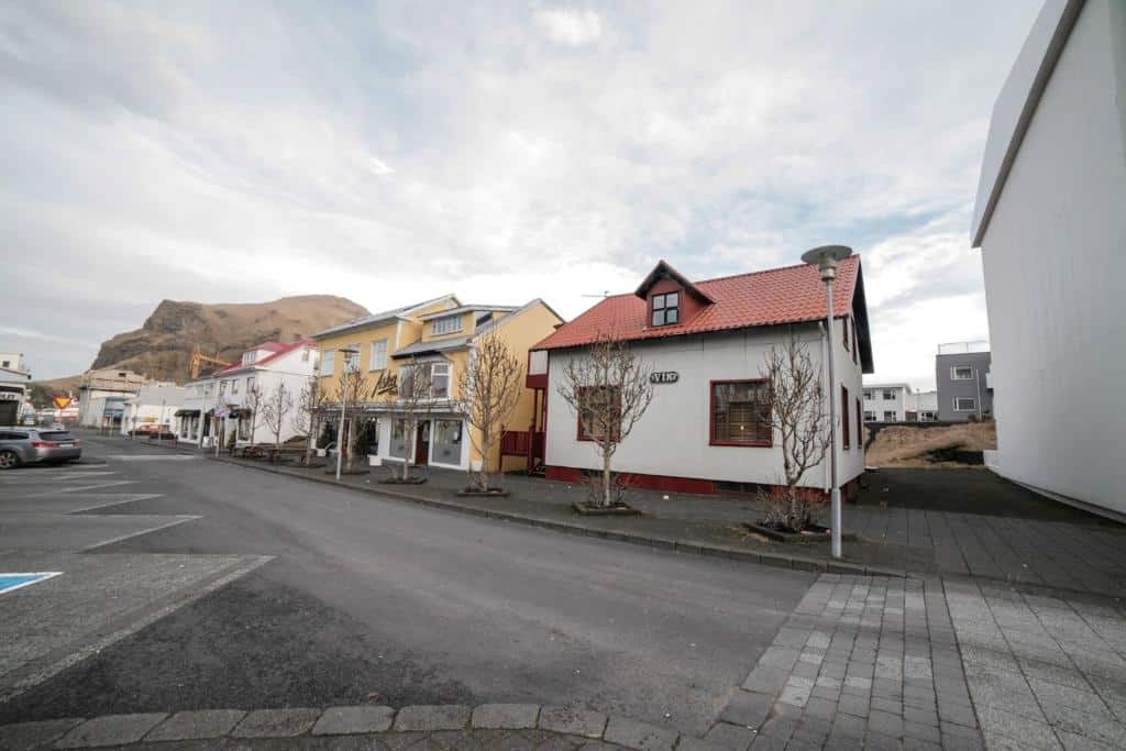 lava guesthouse