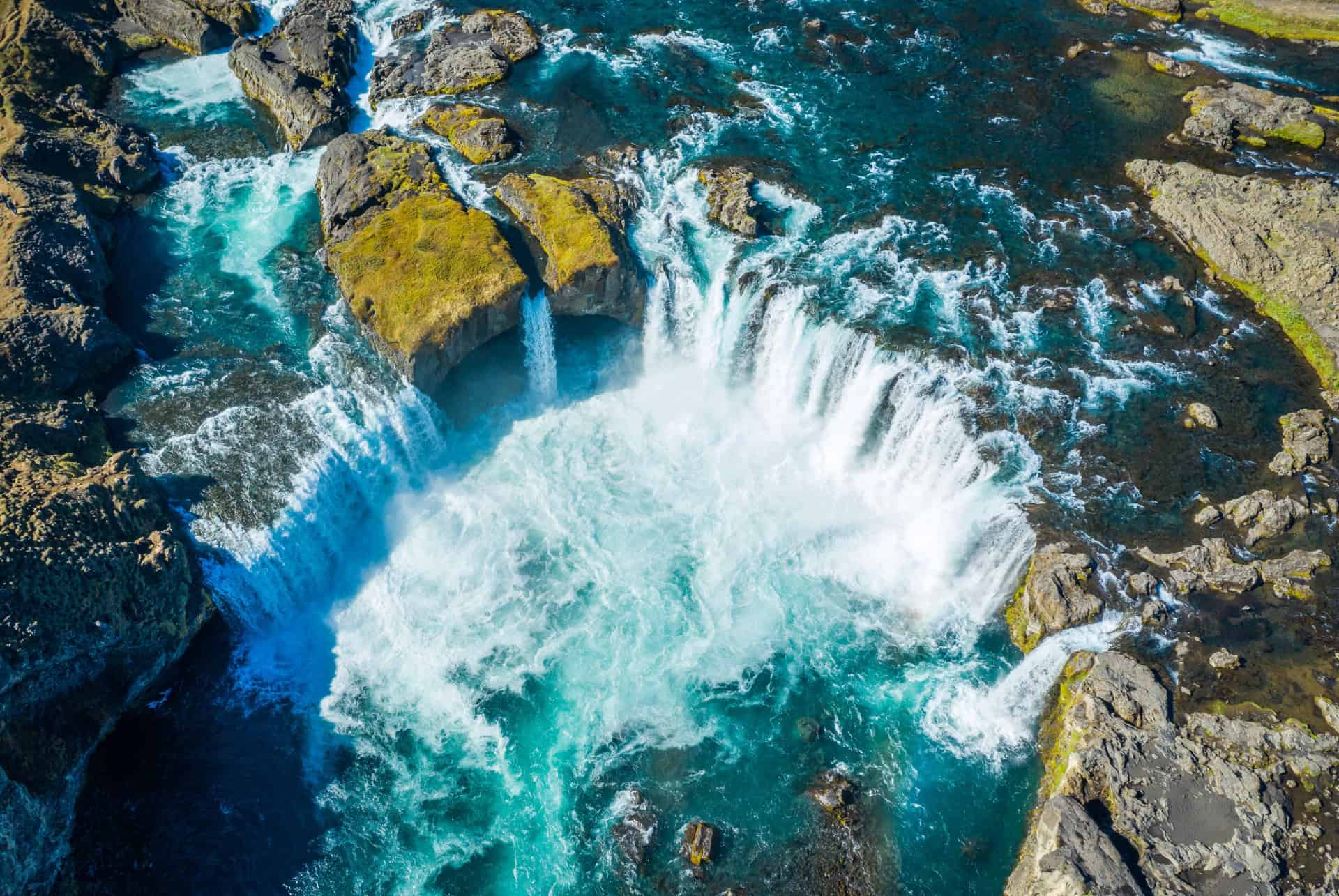 cascade godafoss islande vue aerienne