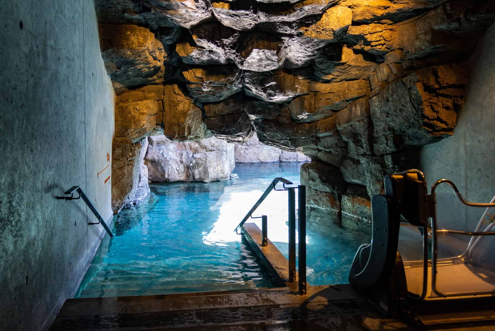 entree piscine lagoon