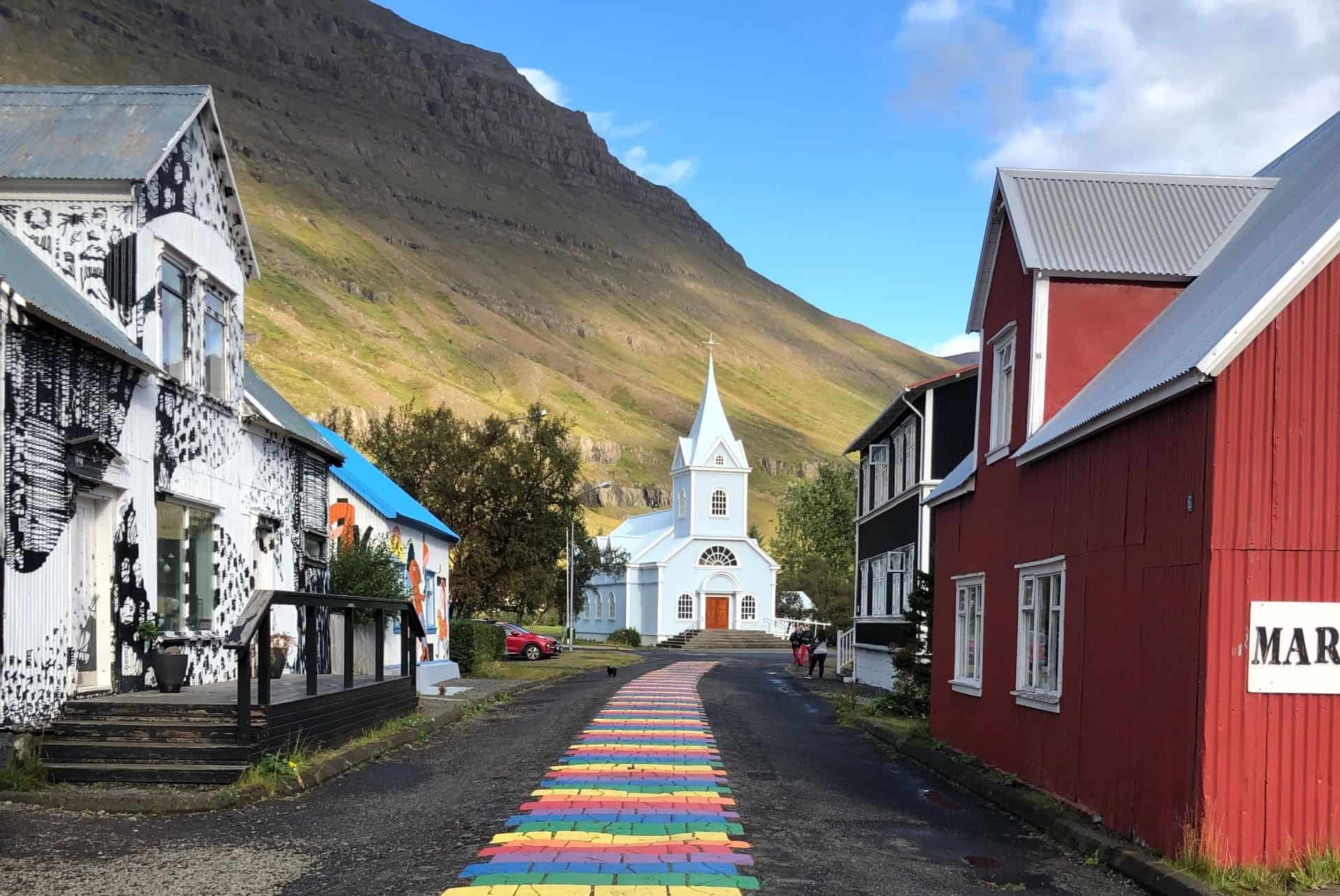 seydisfjordur road trip islande