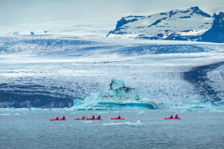 Excursion en kayak sur la lagune glaciaire de Jokulsárlón