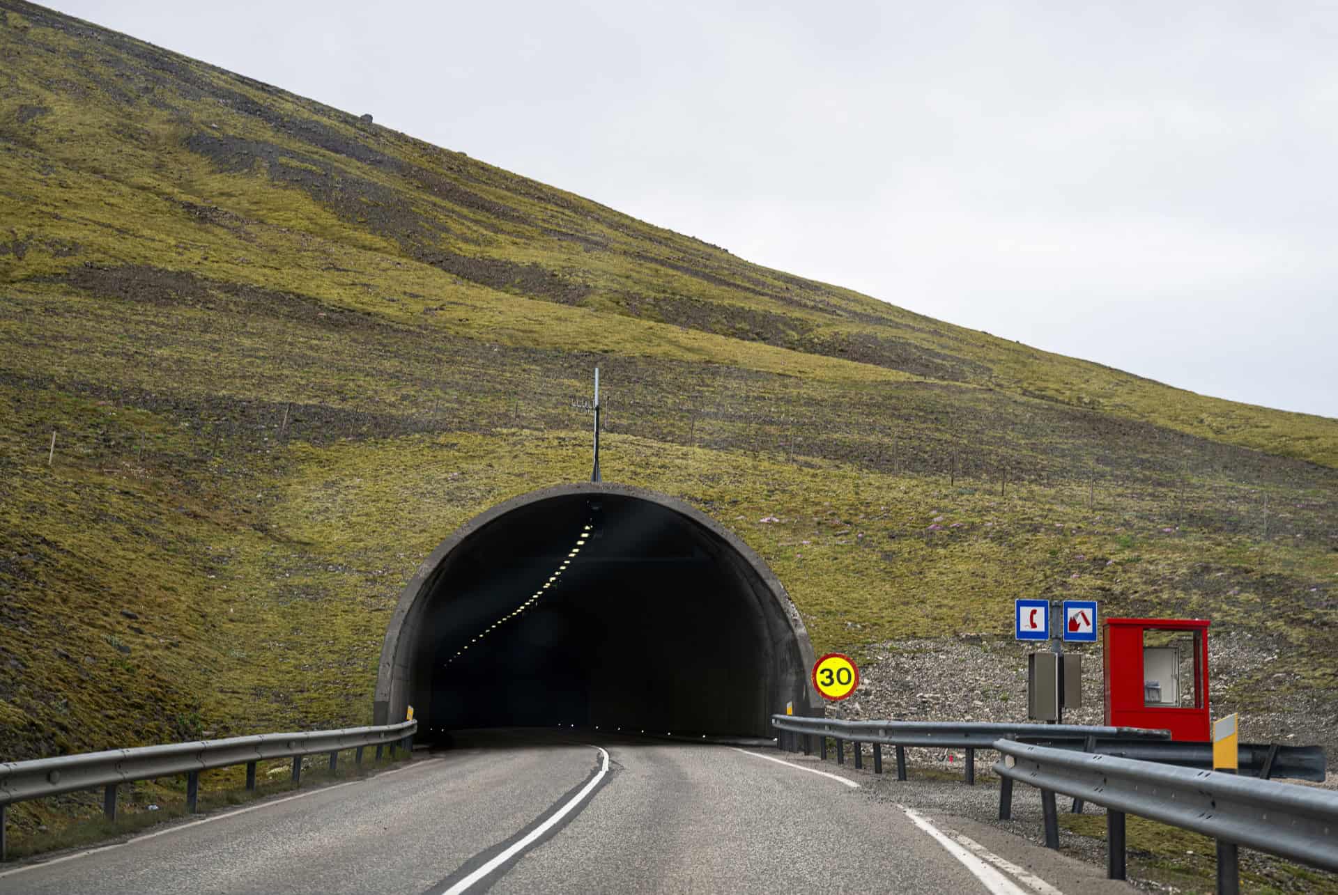 tunnel conduire islande