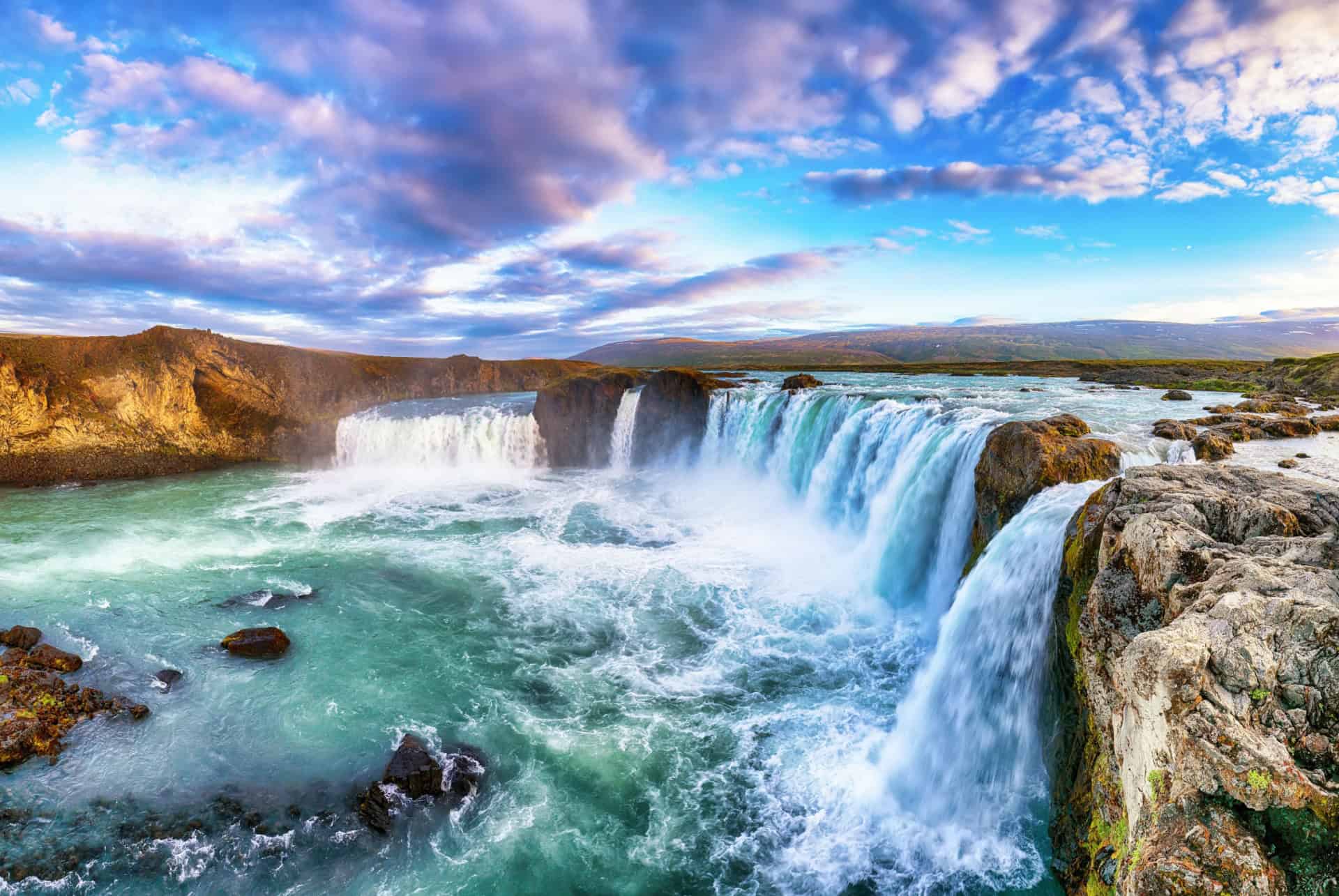 coucher de soleil godafoss