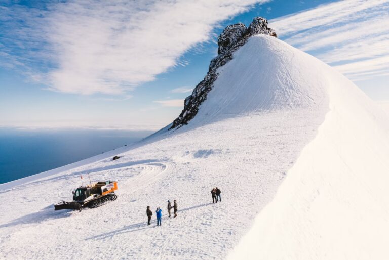 Excursion en dameuse sur le Snæfellsjökull