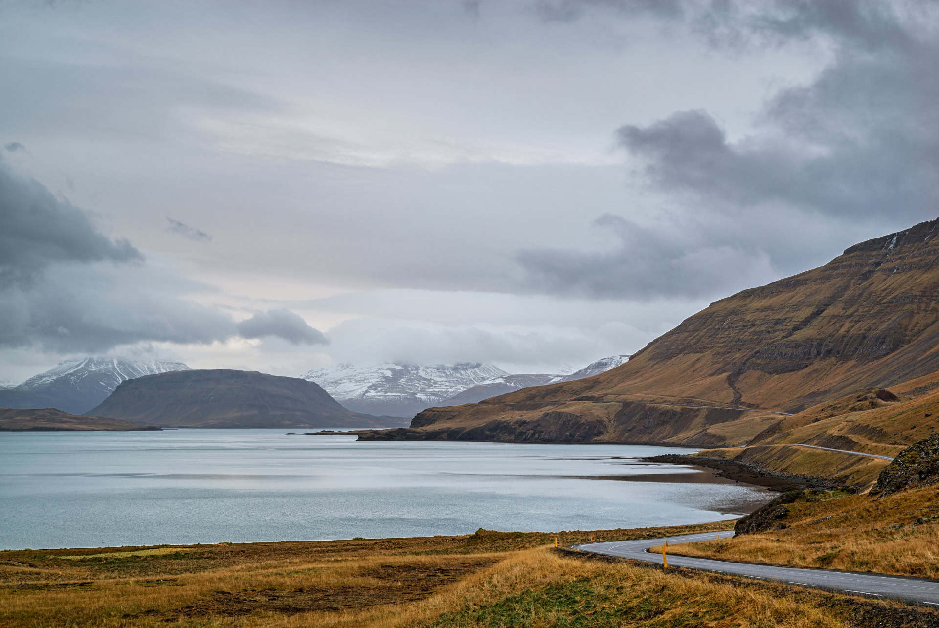 hvalfjordur