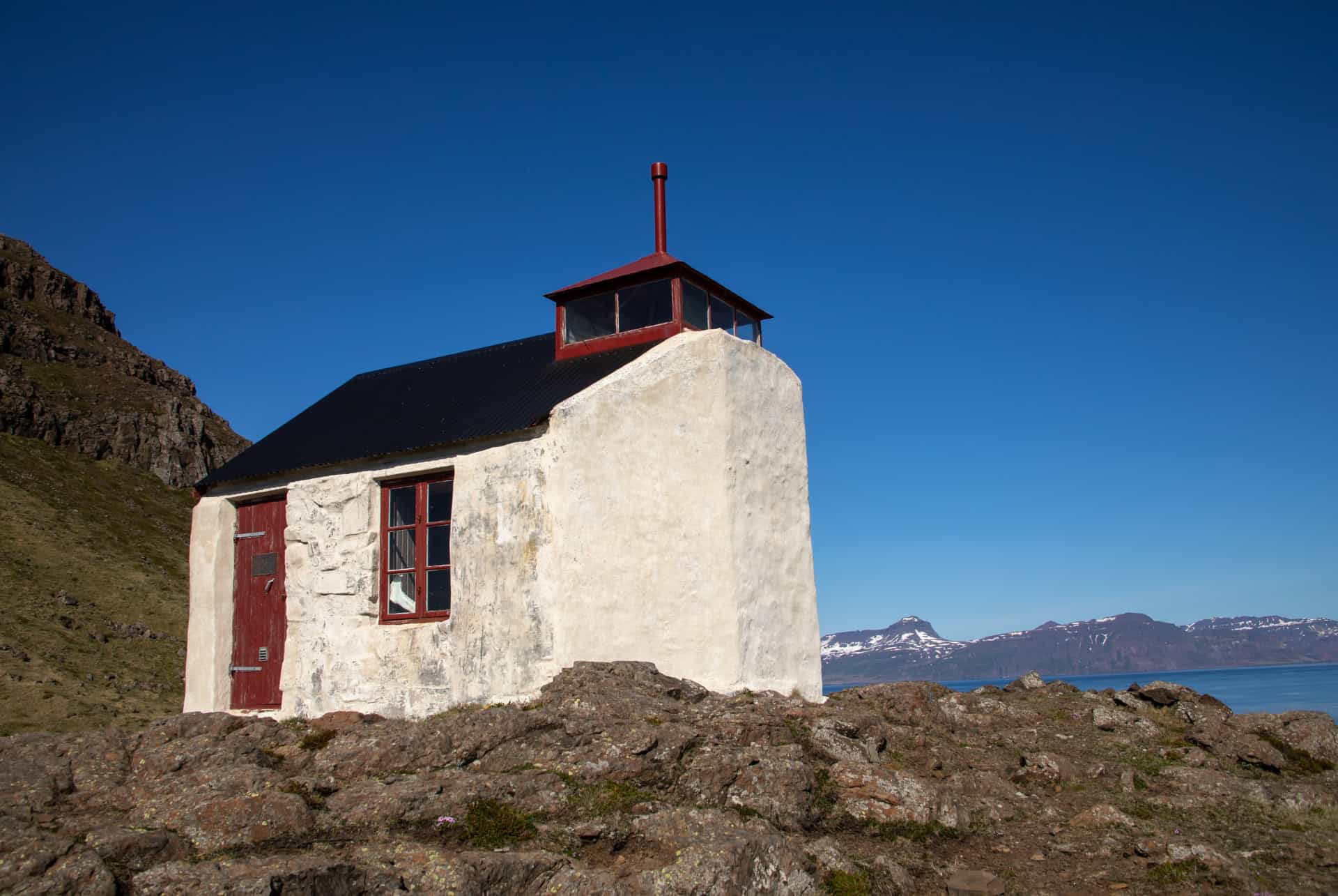 phare mjoifjordur