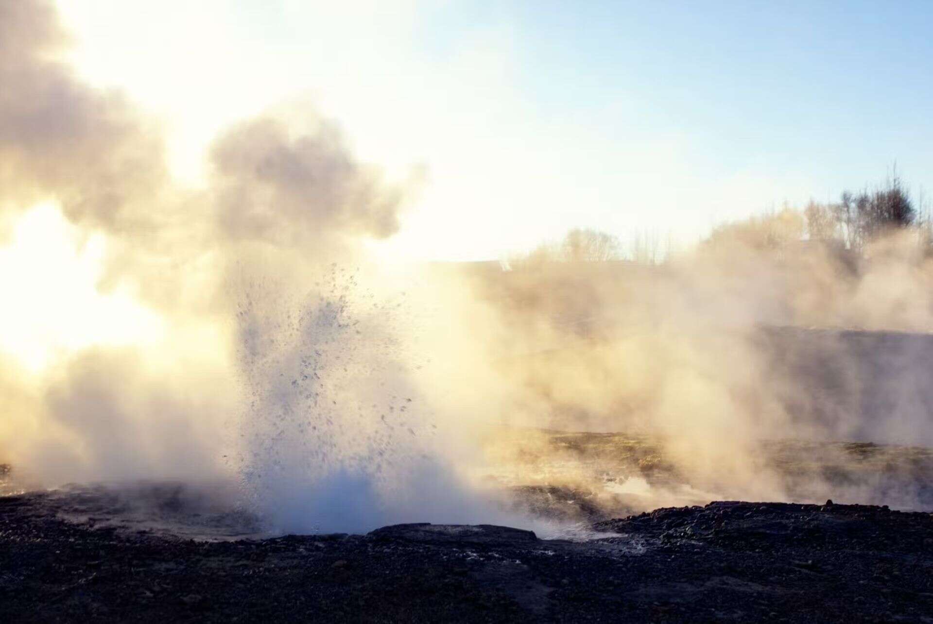 secret lagoon geyser