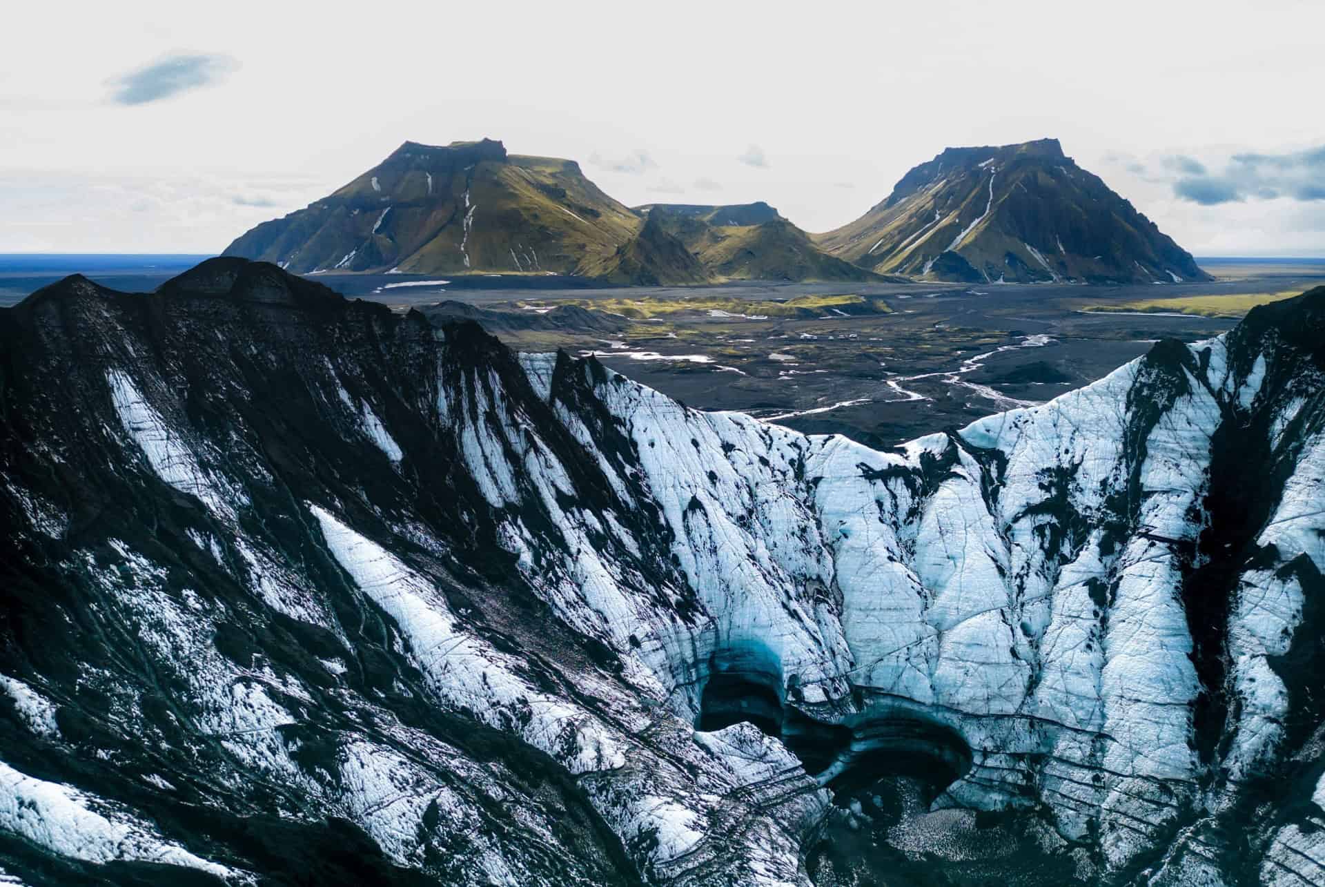 grotte de glace katla vue aerienne grotte de glace katla vue aerienne