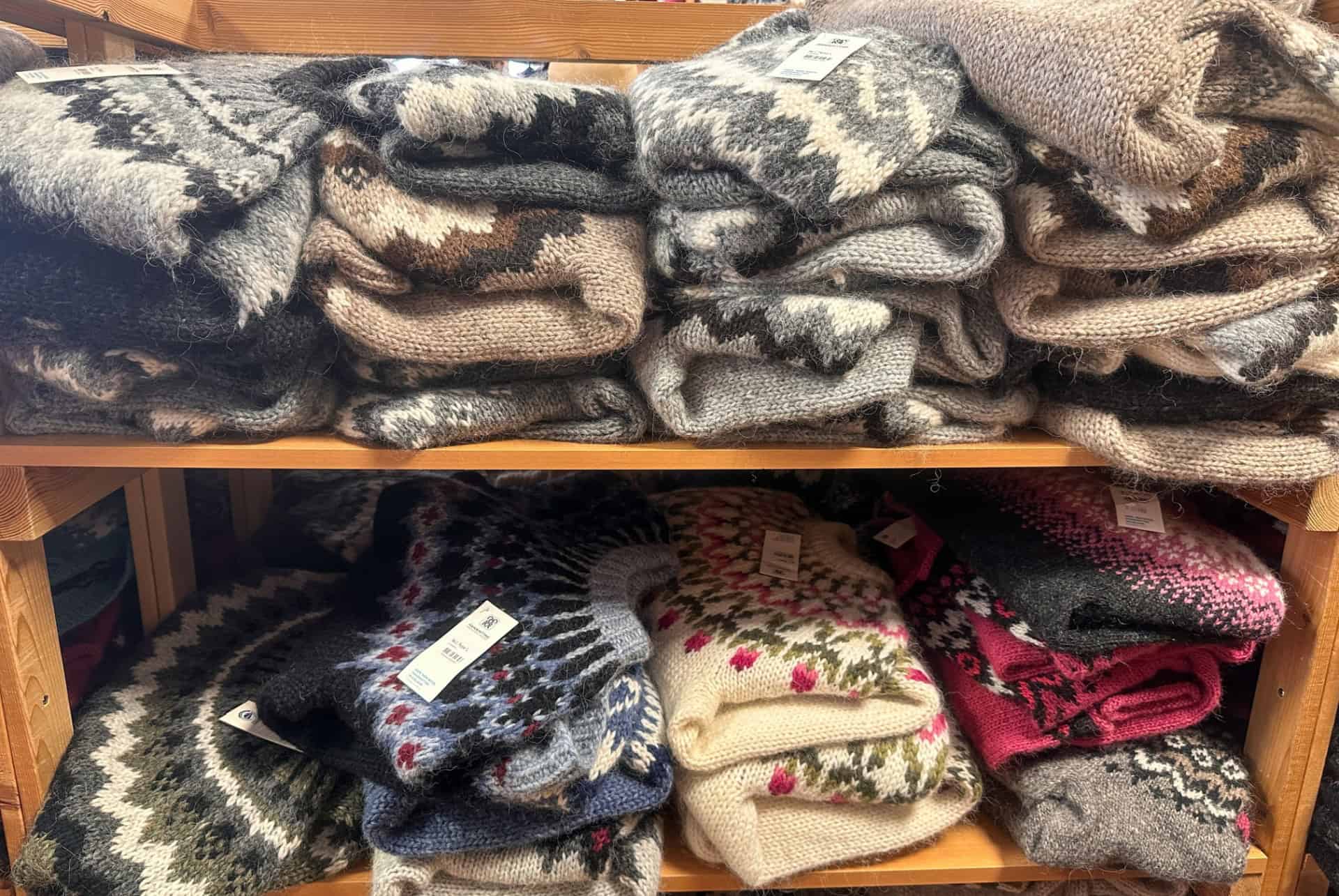 pull lopapeysa que ramener d un voyage en islande pull lopapeysa que ramener d un voyage en islande