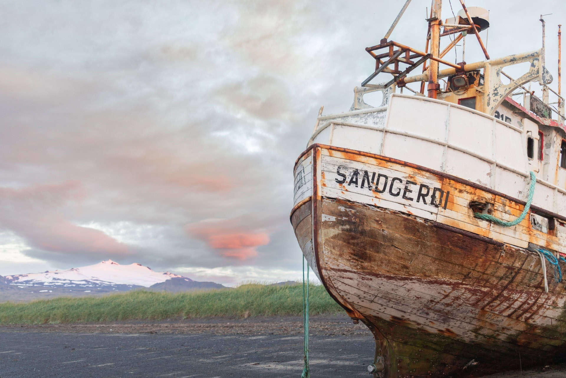 sandgerdi peninsule reykjanes