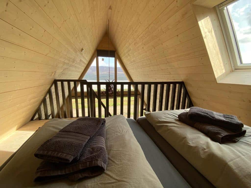 hengifoss tiny house chambre
